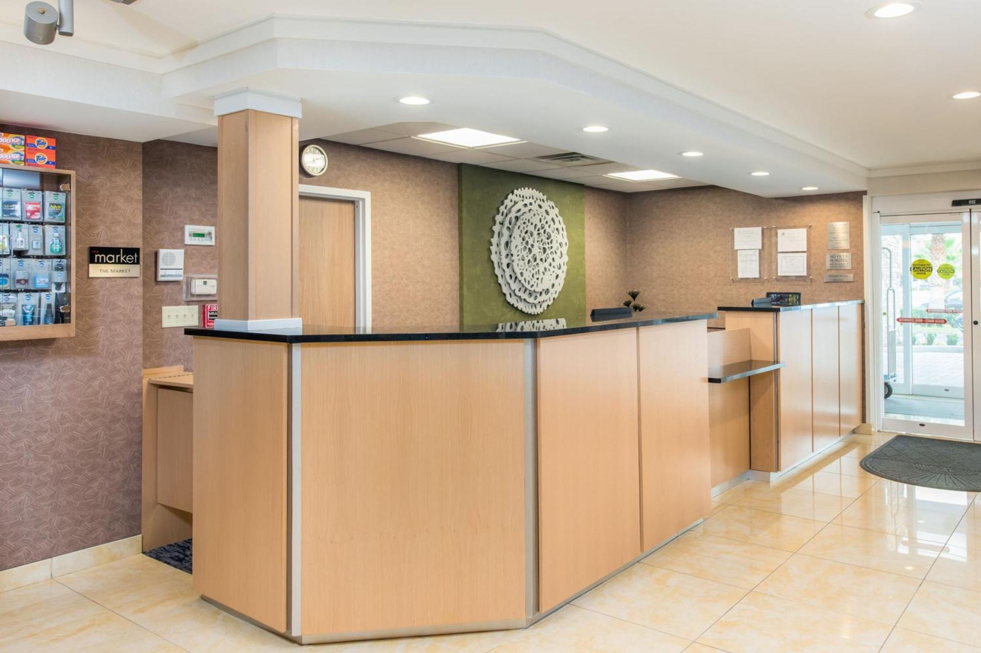 Fairfield Inn Suites Brunswick Esterno foto