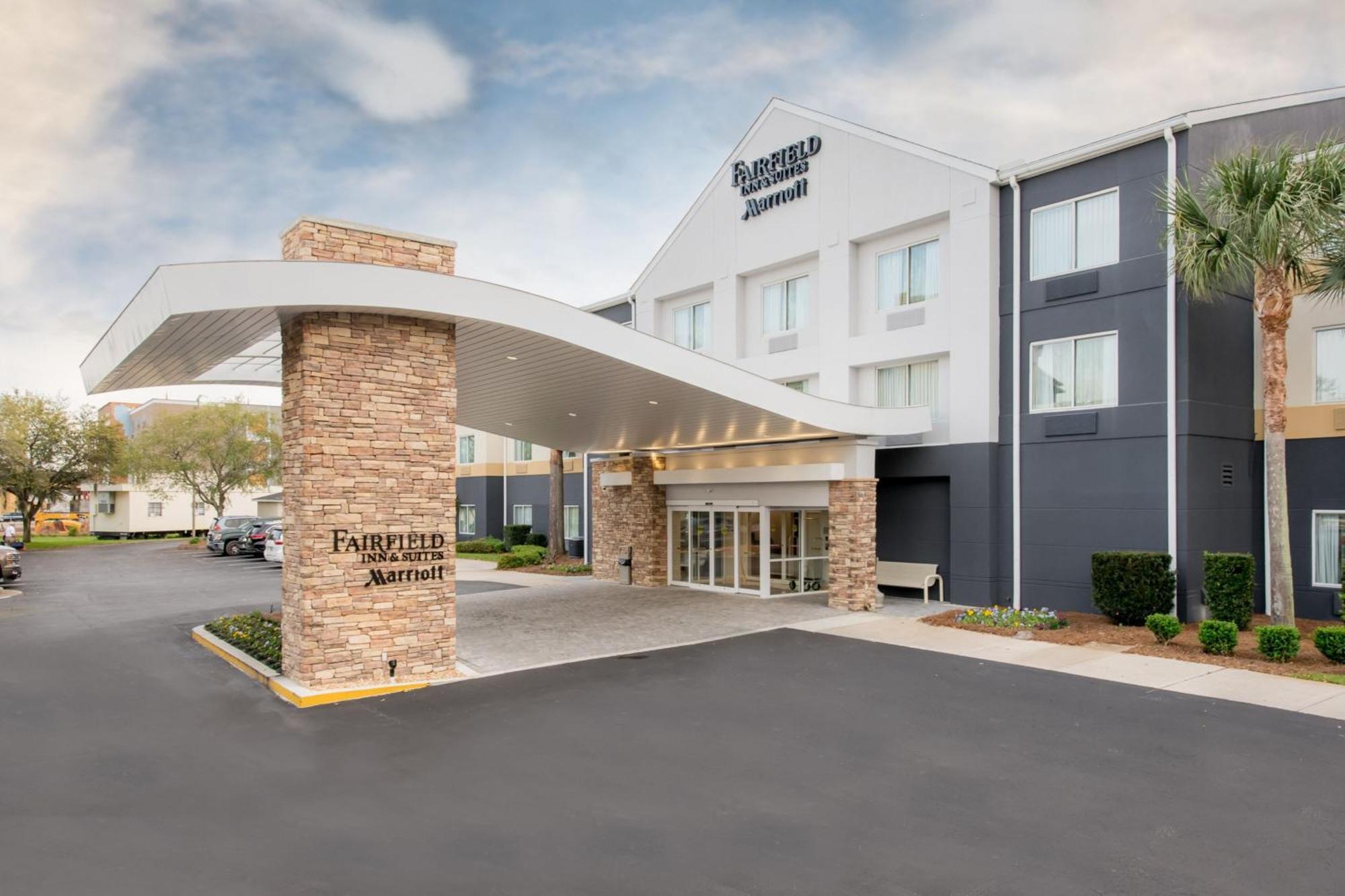 Fairfield Inn Suites Brunswick Esterno foto